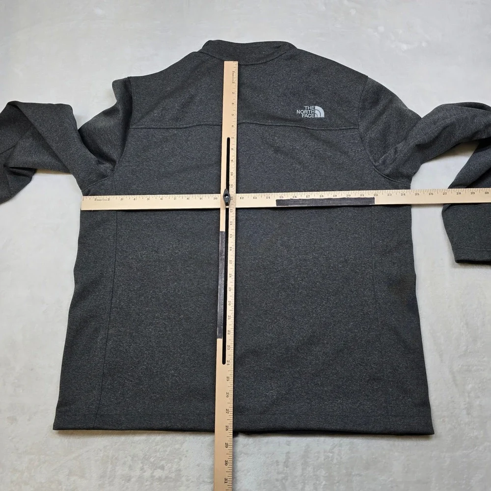 The North Face WindWall Jacket Mens XL Gray Soft Shell Windbreaker Co.‎ Logo